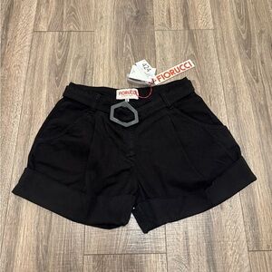 FIORUCCI Cotton Shorts in Black With Belt Buckle Size IT 40 Us Size 26 Waist